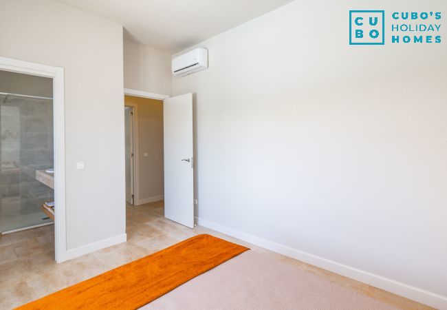 Casa rural en Alhaurín el Grande - Cubo's La Luz del Valle Rural House Casa rural en Alhaurín el Grande - Cubo's La Luz del Valle Rural House