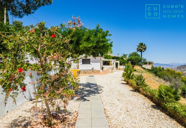 Casa rural en Alhaurín el Grande - Cubo's Los Olivos View Rural House Casa rural en Alhaurín el Grande - Cubo's Los Olivos View Rural House