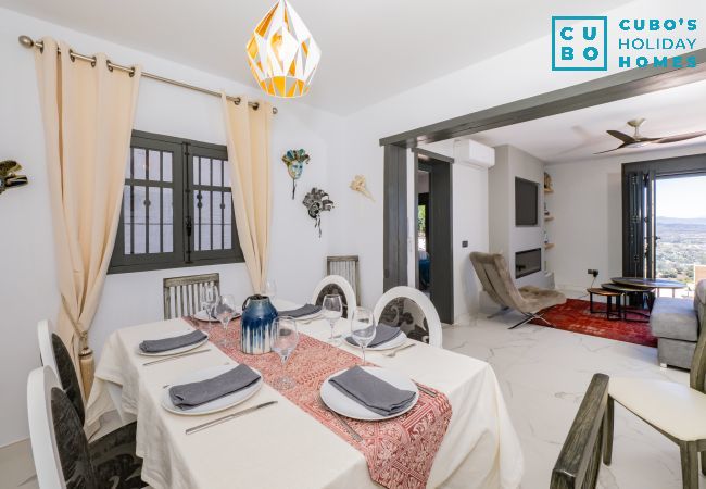 Casa rural en Alhaurín el Grande - Cubo's Los Olivos View Rural House Casa rural en Alhaurín el Grande - Cubo's Los Olivos View Rural House