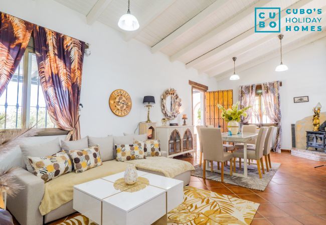 Casa rural en Coín - Cubo's Casa Rural Christoria Casa rural en Coín - Cubo's Casa Rural Christoria