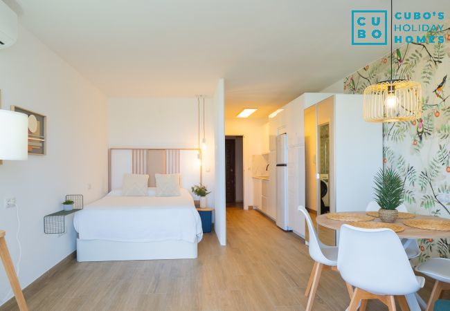 Estudio en Mijas Costa - Cubo's Estudio Algaida Calahonda Beach Estudio en Mijas Costa - Cubo's Estudio Algaida Calahonda Beach