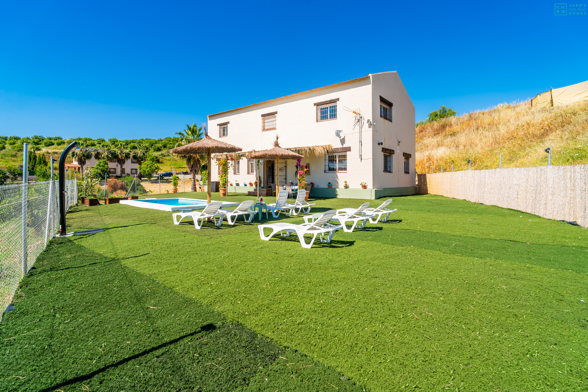 Casa rural en Cártama - Cubo's Villa Di Hermosa View