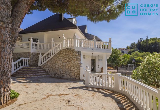 Villa en Alhaurin de la Torre - Cubo's Villa Pino Verde Villa en Alhaurin de la Torre - Cubo's Villa Pino Verde