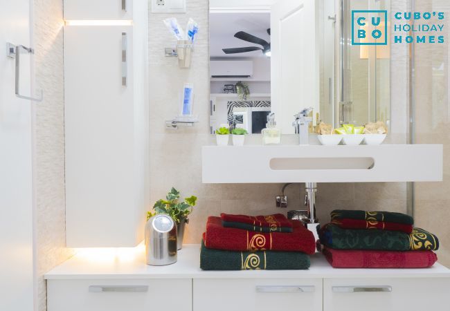 Alquiler por habitaciones en Benalmádena - Cubo's Poseidon Apartment 2 & Pool Alquiler por habitaciones en Benalmádena - Cubo's Poseidon Apartment 2 & Pool