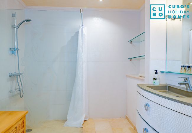 Villa en Mijas Costa - Cubo's Beachfront Villa Khayyam Villa en Mijas Costa - Cubo's Beachfront Villa Khayyam