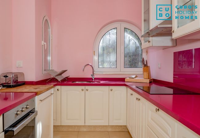 Villa en Mijas Costa - Cubo's Beachfront Villa Khayyam Villa en Mijas Costa - Cubo's Beachfront Villa Khayyam