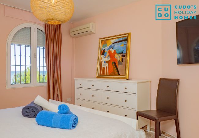 Villa en Mijas Costa - Cubo's Beachfront Villa Khayyam Villa en Mijas Costa - Cubo's Beachfront Villa Khayyam