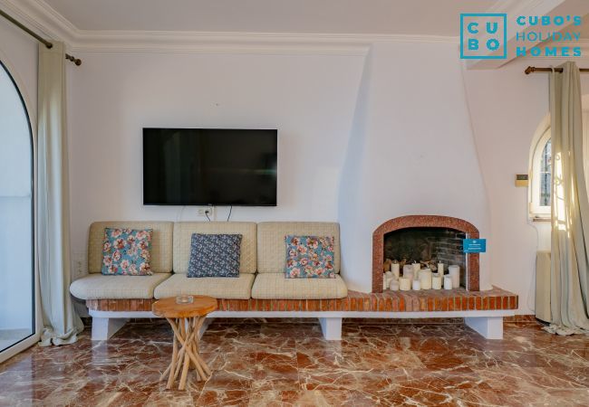 Villa en Mijas Costa - Cubo's Beachfront Villa Khayyam Villa en Mijas Costa - Cubo's Beachfront Villa Khayyam