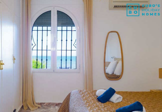 Villa en Mijas Costa - Cubo's Beachfront Villa Khayyam Villa en Mijas Costa - Cubo's Beachfront Villa Khayyam