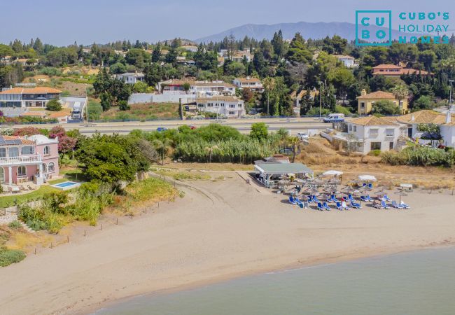 Villa en Mijas Costa - Cubo's Beachfront Villa Khayyam Villa en Mijas Costa - Cubo's Beachfront Villa Khayyam