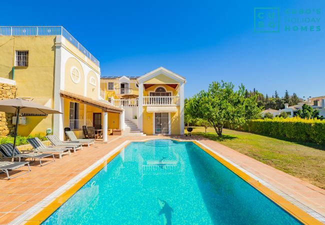 Villa en Marbella - Cubo's Casa La Paloma Villa en Marbella - Cubo's Casa La Paloma