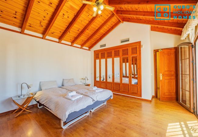 Villa en Marbella - Cubo's Casa La Paloma Villa en Marbella - Cubo's Casa La Paloma