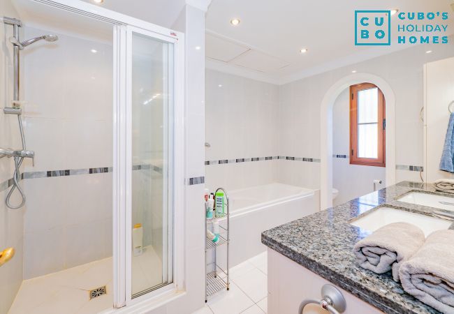 Villa en Marbella - Cubo's Casa La Paloma Villa en Marbella - Cubo's Casa La Paloma