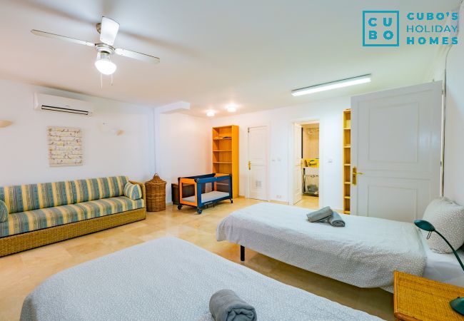 Villa en Marbella - Cubo's Casa La Paloma Villa en Marbella - Cubo's Casa La Paloma