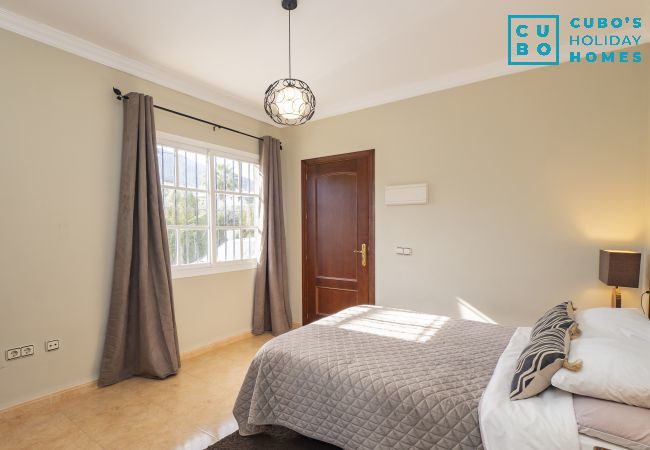 Apartamento en Alhaurín el Grande - Cubo's Lucy's Place 2 Bedrooms Apartment Apartamento en Alhaurín el Grande - Cubo's Lucy's Place 2 Bedrooms Apartment