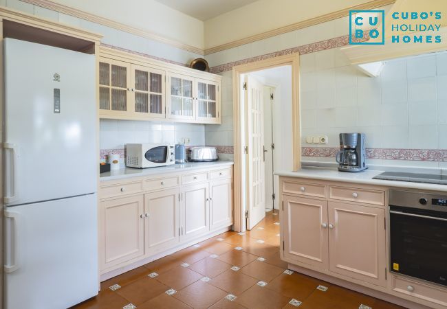 Villa en Torremolinos - Cubo's Villa Galemar Torremolinos Pool & Padel Villa en Torremolinos - Cubo's Villa Galemar Torremolinos Pool & Padel