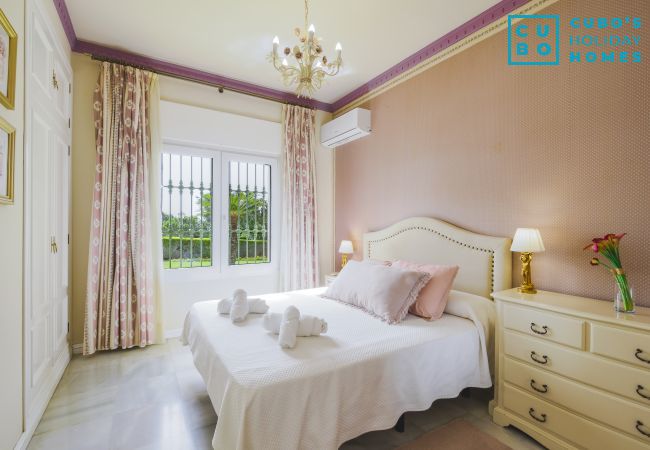 Villa en Torremolinos - Cubo's Villa Galemar Torremolinos Pool & Padel Villa en Torremolinos - Cubo's Villa Galemar Torremolinos Pool & Padel