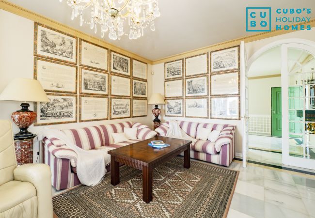 Villa en Torremolinos - Cubo's Villa Galemar Torremolinos Pool & Padel Villa en Torremolinos - Cubo's Villa Galemar Torremolinos Pool & Padel