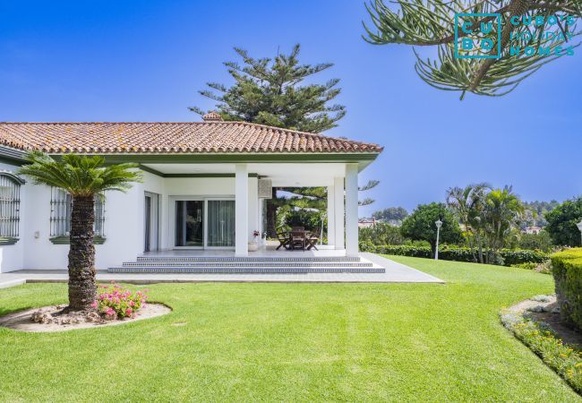 Villa en Torremolinos - Cubo's Villa Galemar Torremolinos Pool & Padel Villa en Torremolinos - Cubo's Villa Galemar Torremolinos Pool & Padel