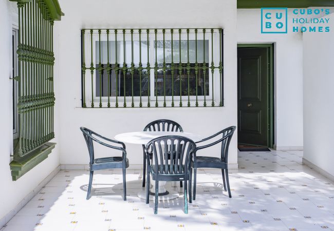 Villa en Torremolinos - Cubo's Villa Galemar Torremolinos Pool & Padel Villa en Torremolinos - Cubo's Villa Galemar Torremolinos Pool & Padel