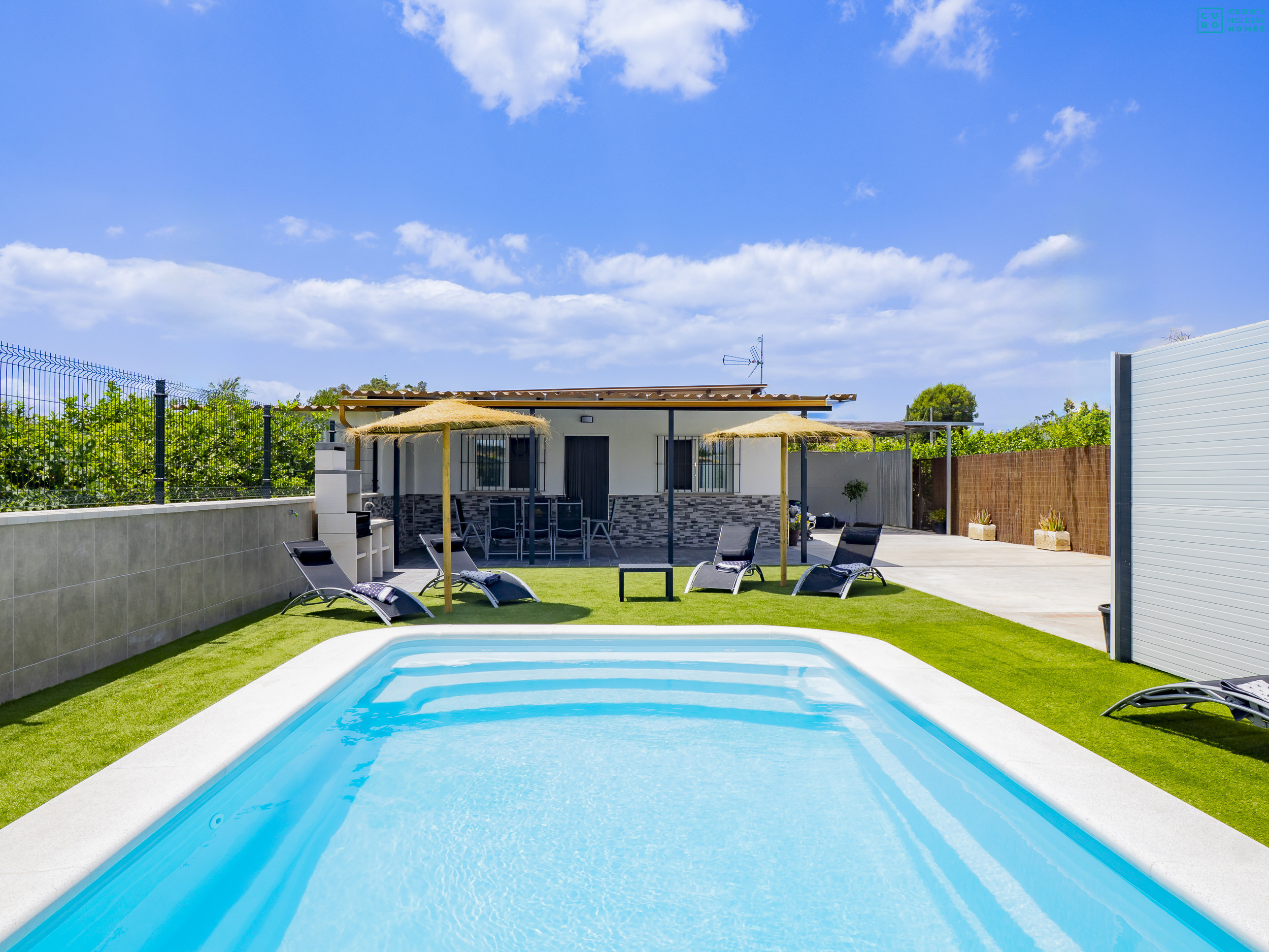 Casa rural con piscina en Cártama