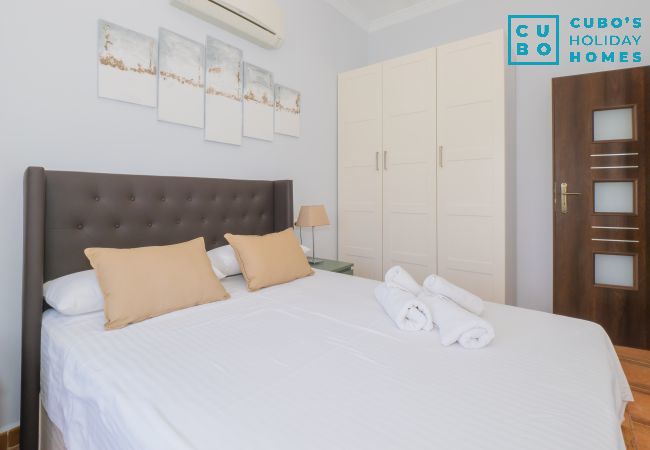 Villa en Alhaurín el Grande - Cubo's Villa Las Palmeras Altas 14PAX Villa en Alhaurín el Grande - Cubo's Villa Las Palmeras Altas 14PAX