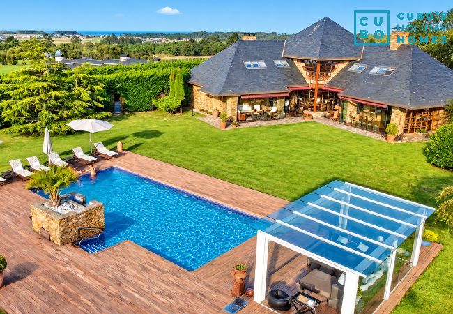 Villa en Coaña - Cubo's Casa Liso