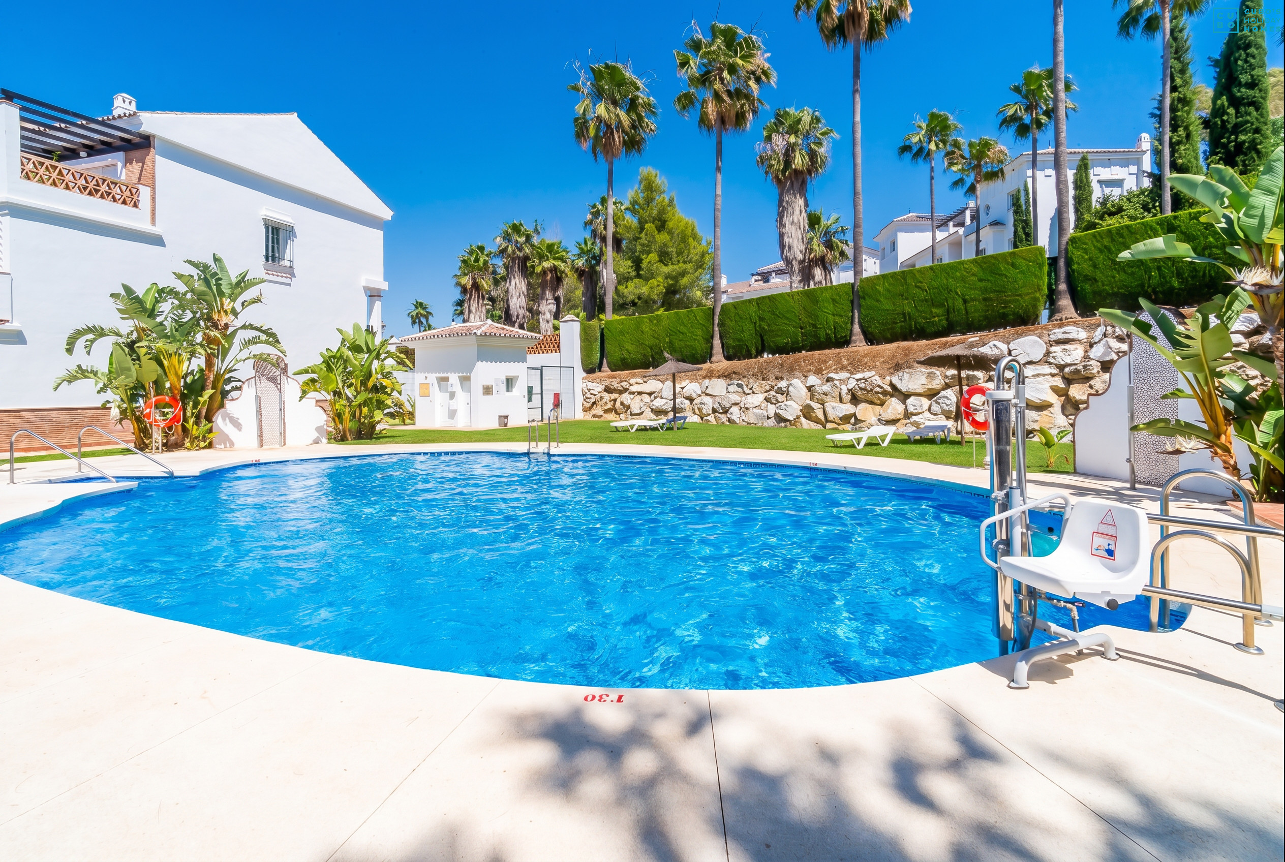 Apartamento con piscina en Lauro Golf Alhaurín de la Torre