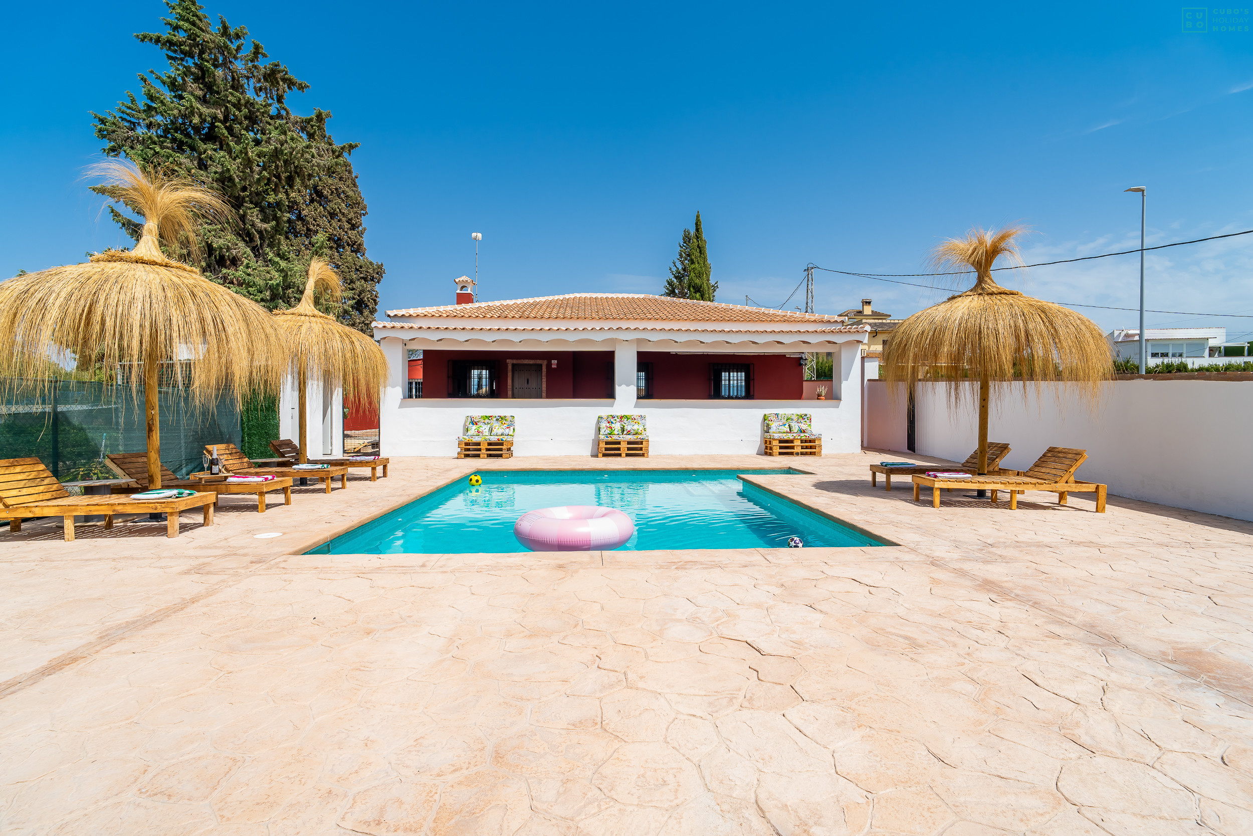 Casa en Málaga - Cubo's Casa San Francisco & Private Pool