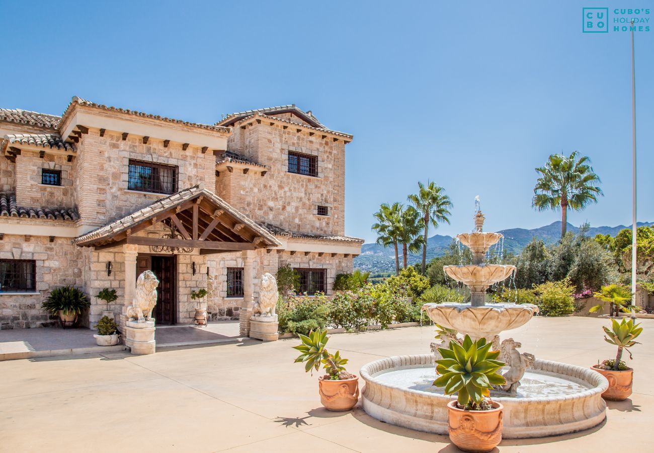 Villa en Alhaurin de la Torre - Cubo's Villa Dos Reyes