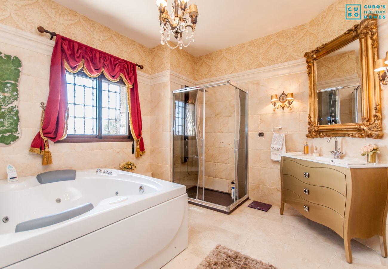 Villa en Alhaurin de la Torre - Cubo's Villa Dos Reyes