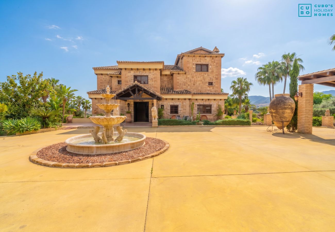 Villa en Alhaurin de la Torre - Cubo's Villa Los Dos Reyes
