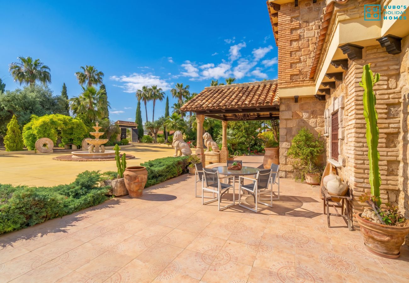 Villa en Alhaurin de la Torre - Cubo's Villa Los Dos Reyes