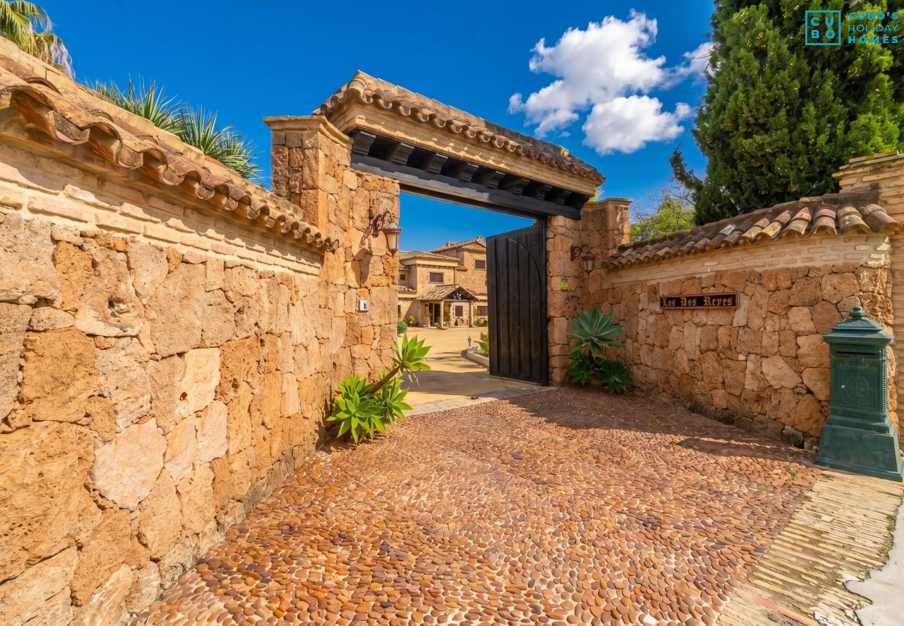 Villa en Alhaurin de la Torre - Cubo's Villa Los Dos Reyes