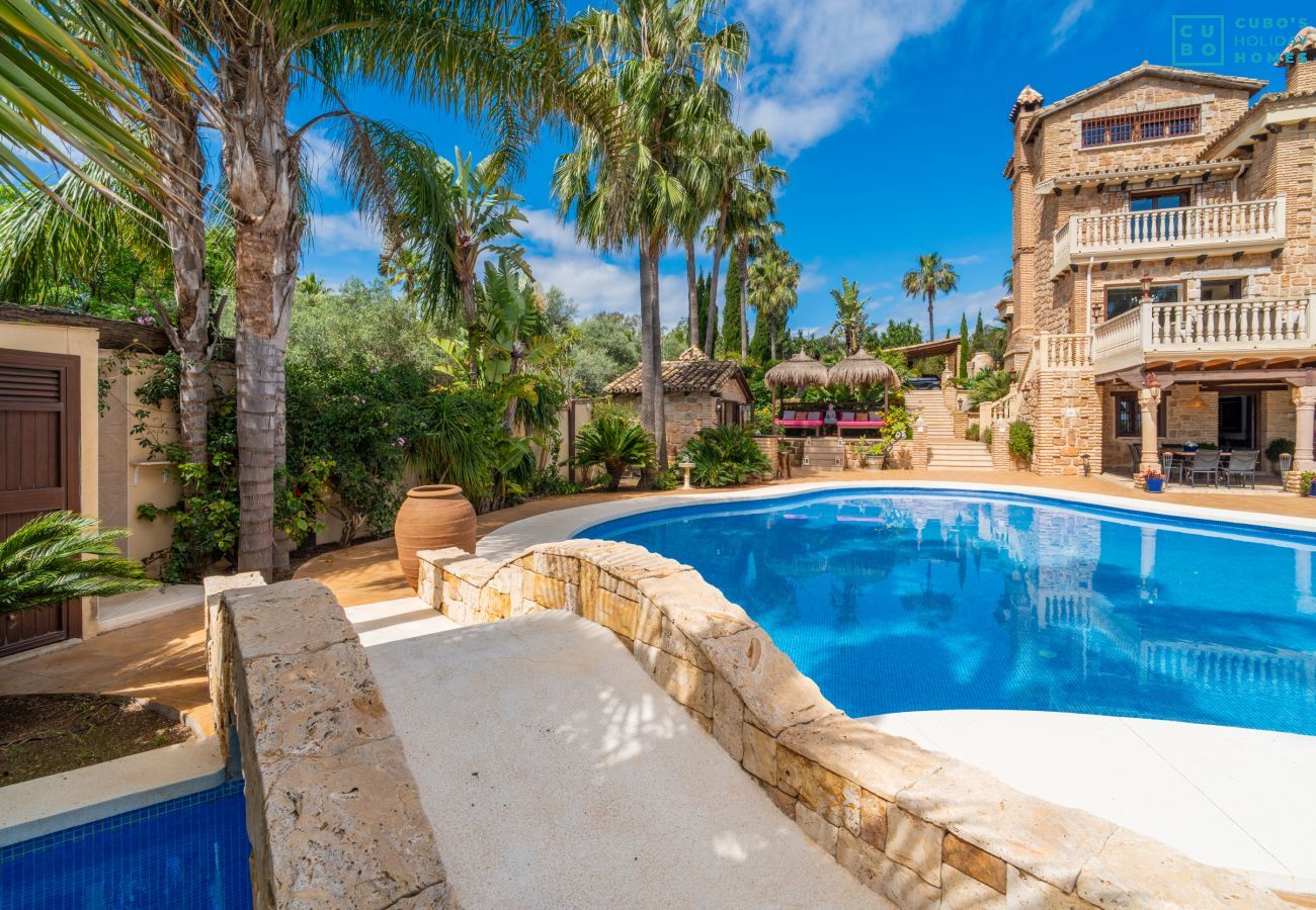 Villa en Alhaurin de la Torre - Cubo's Villa Los Dos Reyes
