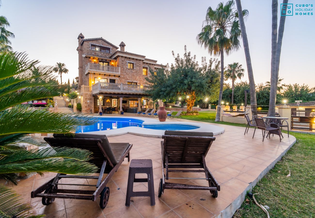 Villa en Alhaurin de la Torre - Cubo's Villa Los Dos Reyes