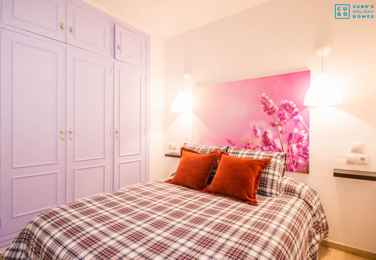 Dormitorio de este apartamento en Mijas Costa
