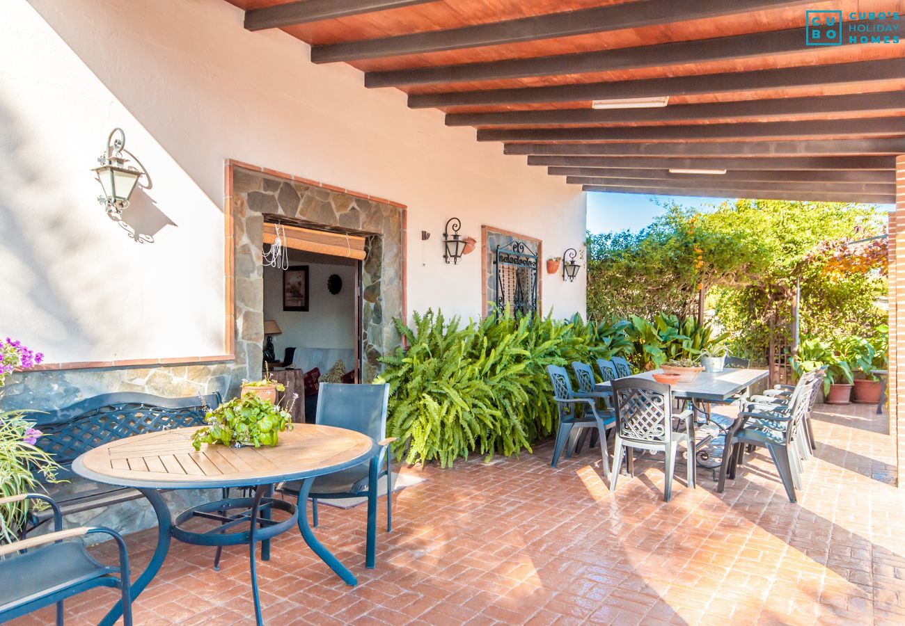 Terraza de esta finca en Alhaurín el Grande