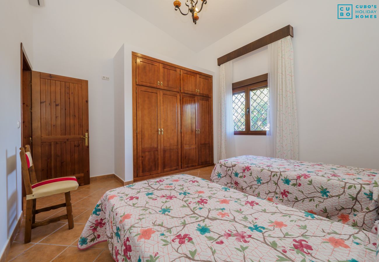 Dormitorio de esta finca en Alhaurín el Grande