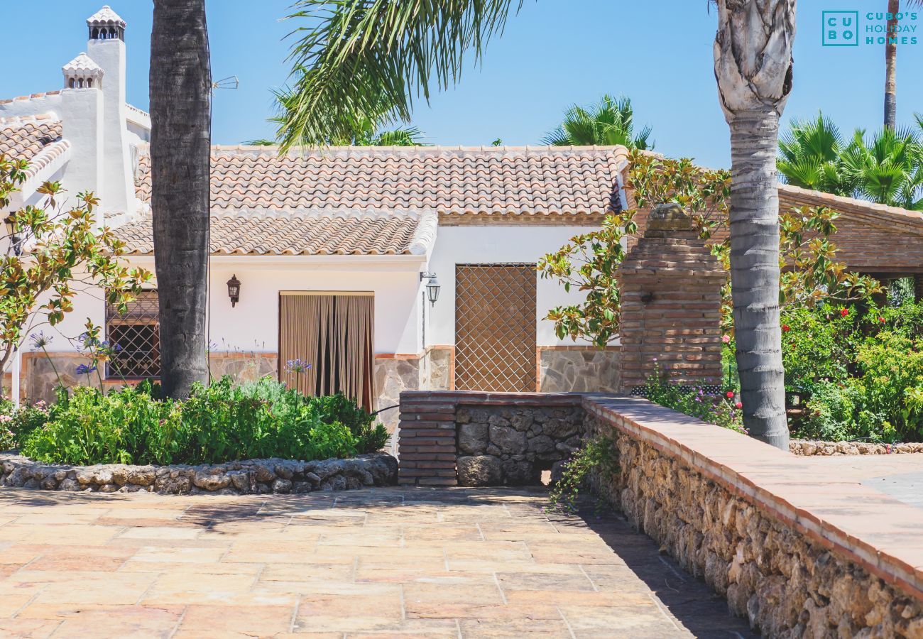 Casa rural en Alhaurín el Grande - Cubo's Finca Los Magnolios