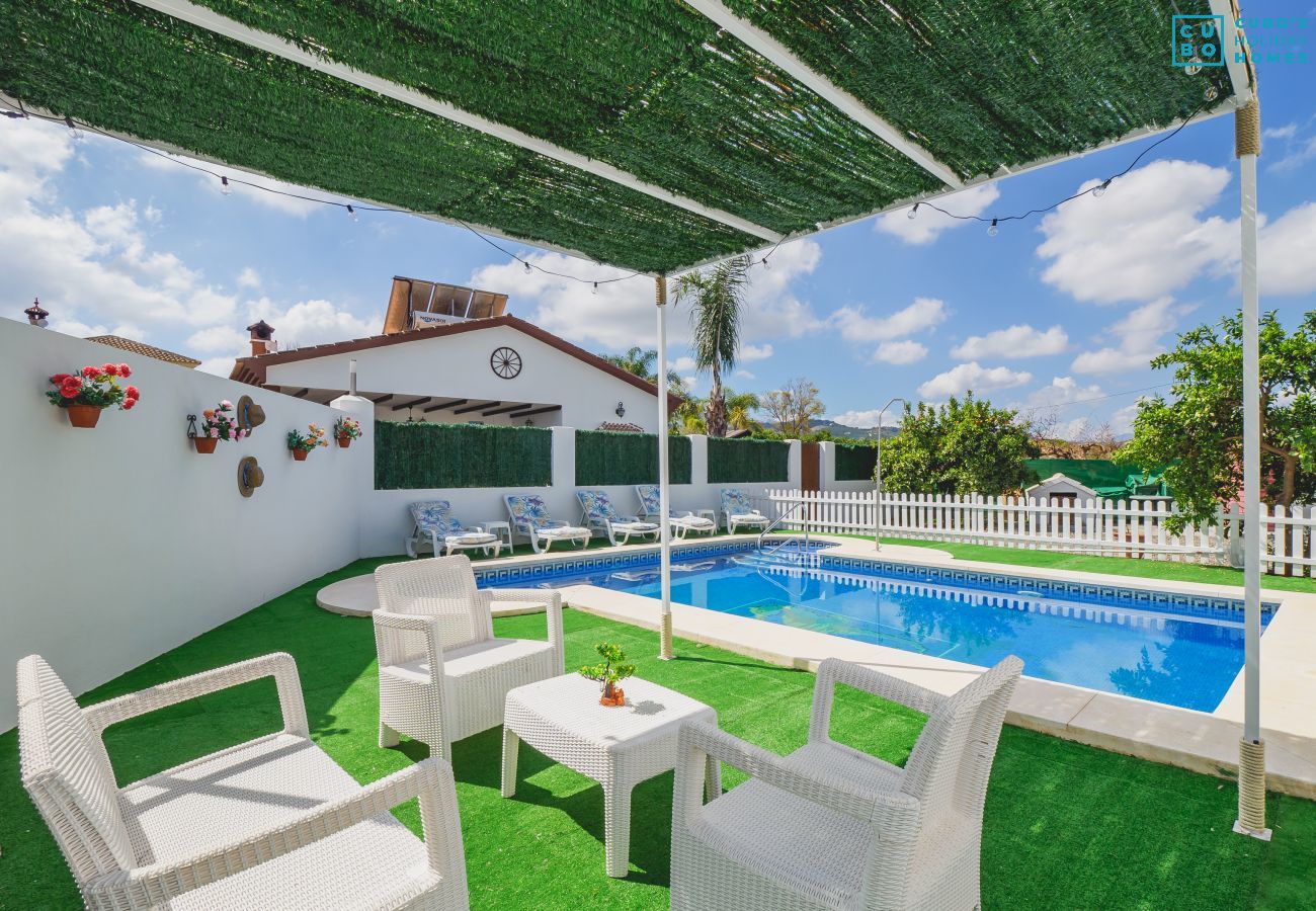 Piscina de alojamiento rural en Alhaurín el Grande