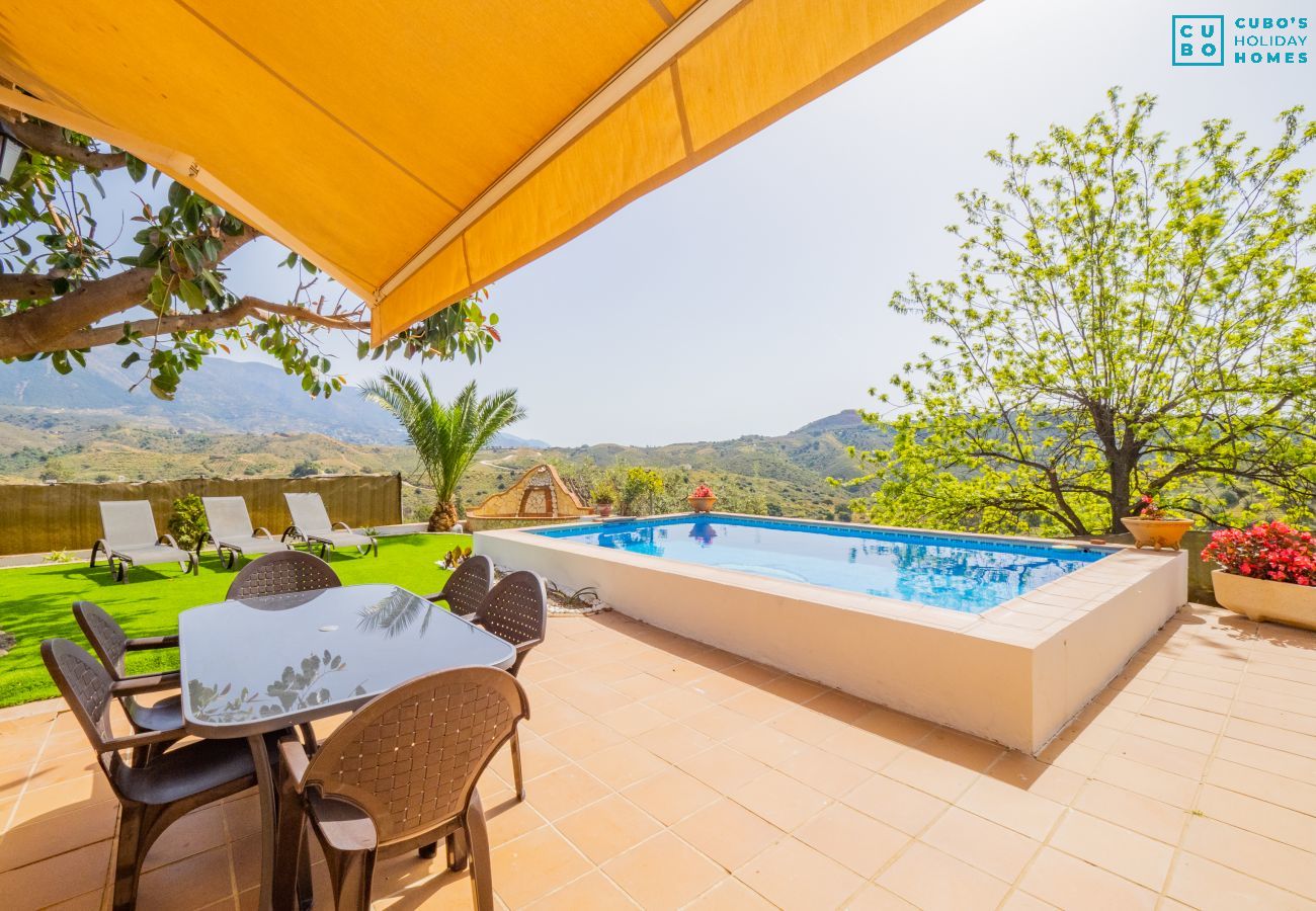 Casa rural en Mijas Pueblo - Cubo's Finca River Retreat High Privacy