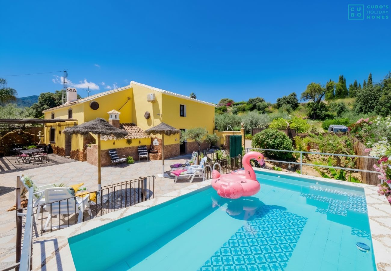 Casa rural vacacional con piscina en Alhaurín