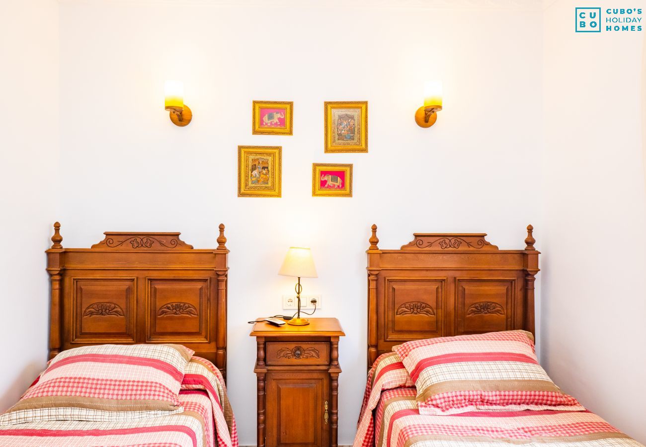 Villa en Alhaurín el Grande - Cubo's Villa Esmeralda