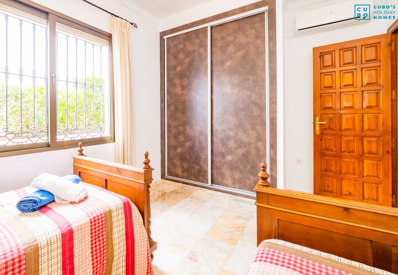 Villa en Alhaurín el Grande - Cubo's Villa Esmeralda