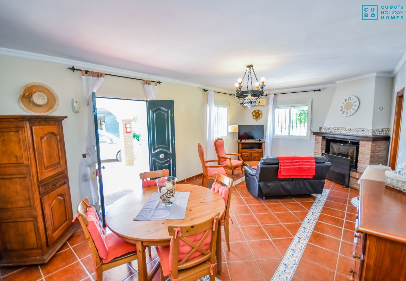 Salón comedor de esta Finca en Cártama