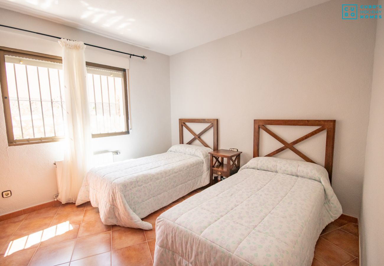 Dormitorio de esta casa de campo en Alhaurín el Grande