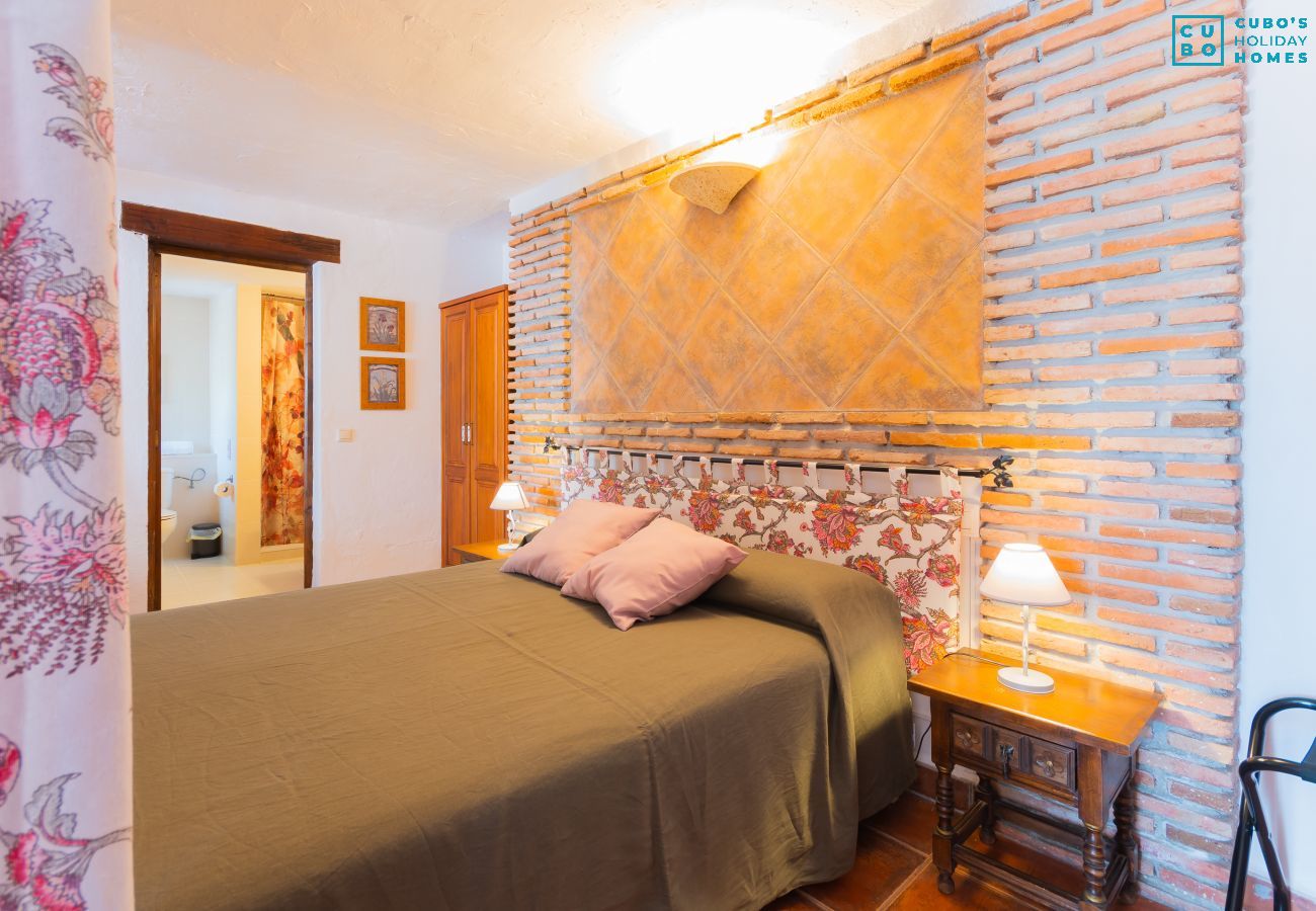 Dormitorio de este apartamento rural en Mijas Pueblo