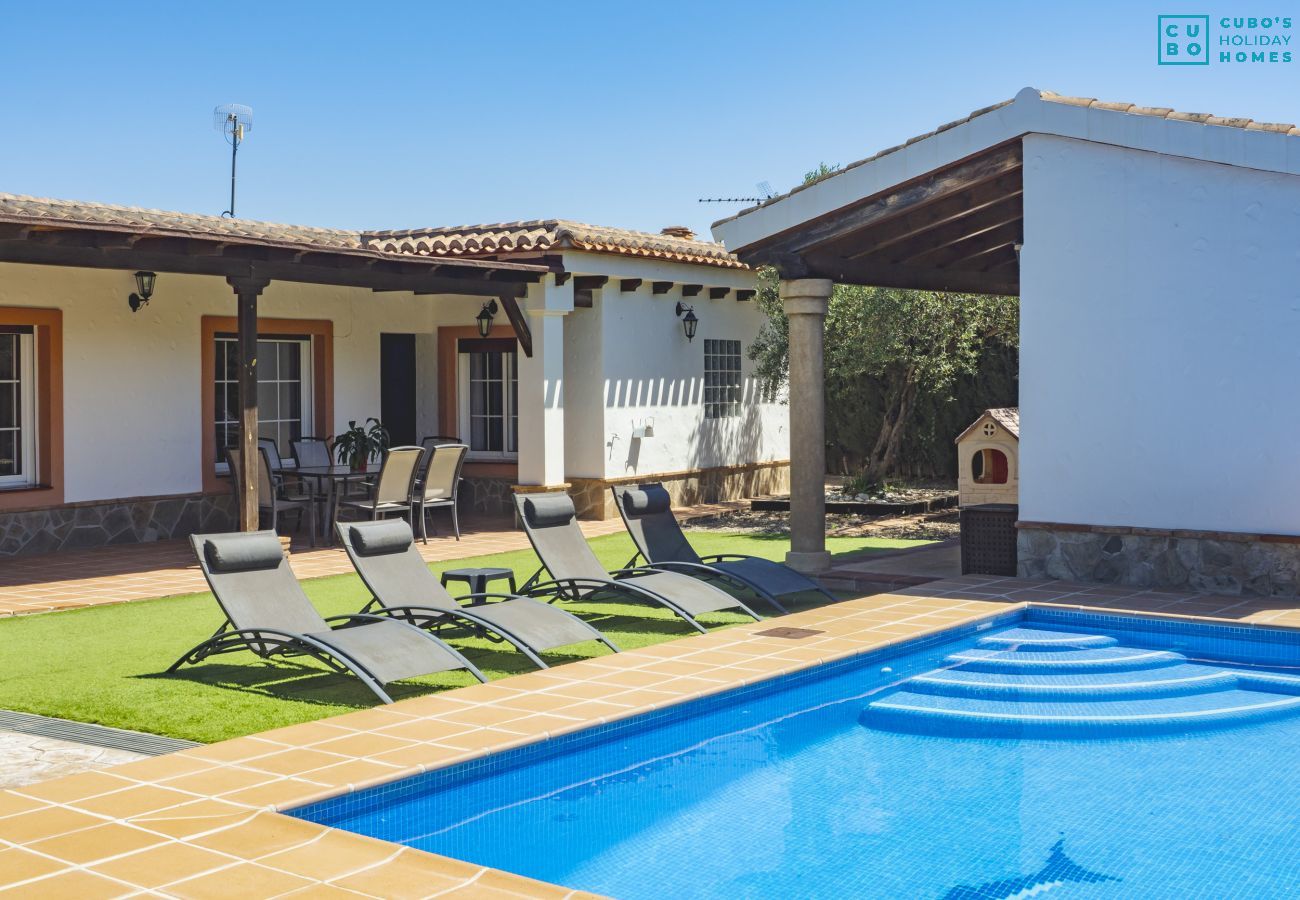 Casa rural en Alhaurín el Grande - Cubo's Casa La Dehesilla High Privacy and Pool