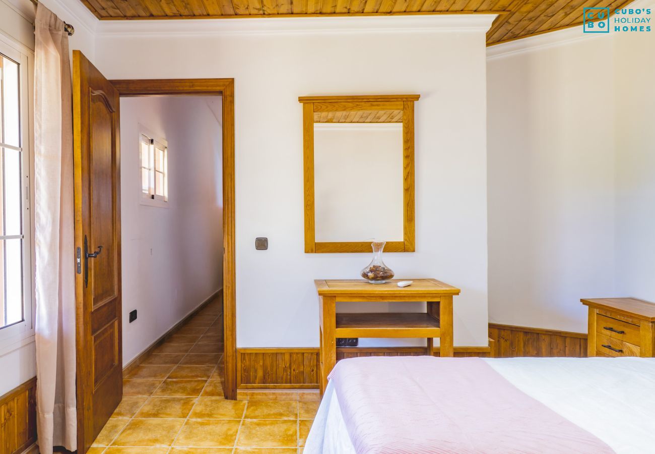 Casa rural en Alhaurín el Grande - Cubo's Casa La Dehesilla High Privacy and Pool